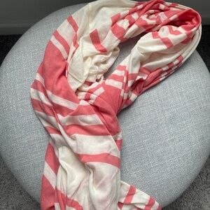 GAP infinity scarf